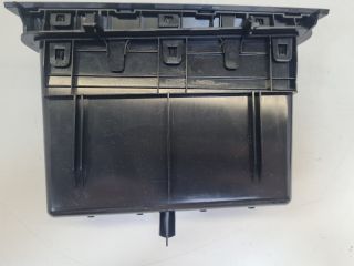 bontott VW GOLF VII Első Tároló Rekesz