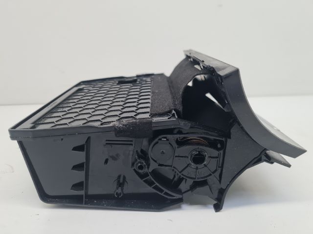 bontott VW GOLF VII Első Tároló Rekesz