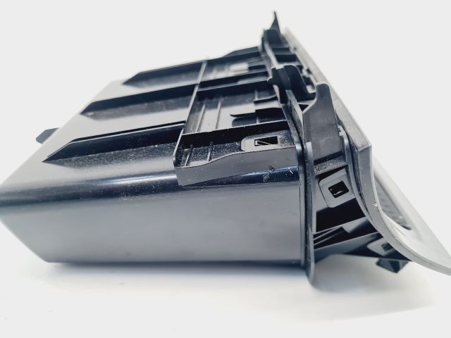 bontott VW GOLF VII Első Tároló Rekesz