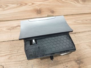 bontott VW GOLF VII Első Tároló Rekesz