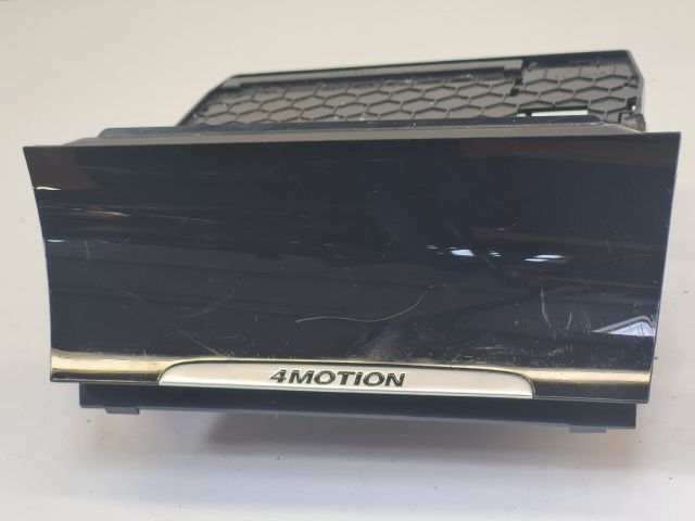 bontott VW GOLF VII Első Tároló Rekesz