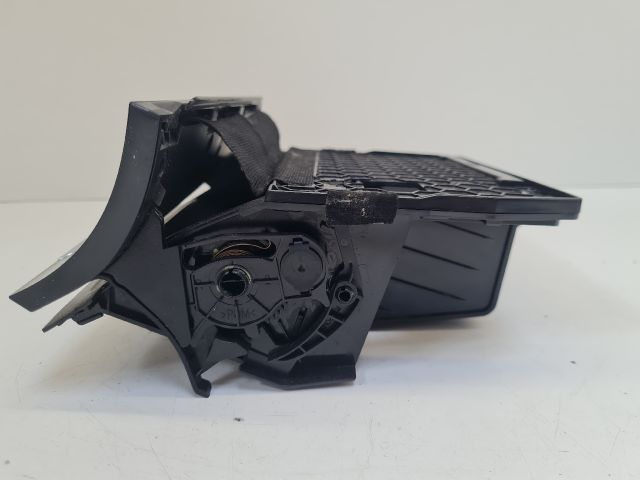 bontott VW GOLF VII Első Tároló Rekesz