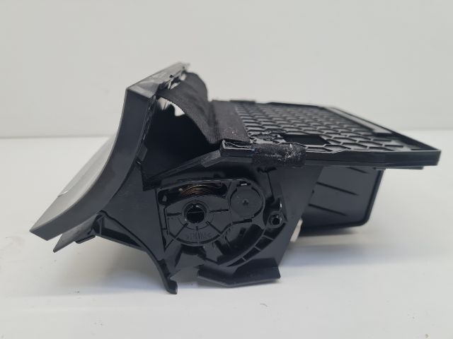 bontott VW GOLF VII Első Tároló Rekesz