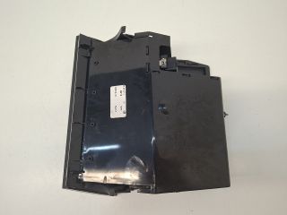 bontott VW GOLF VII Első Tároló Rekesz