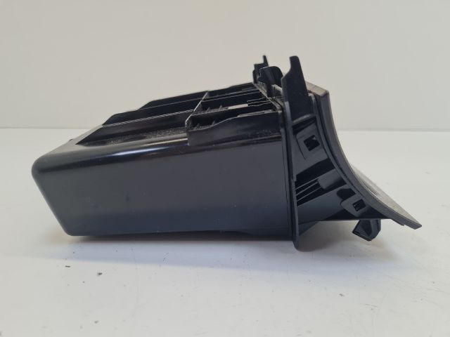 bontott VW GOLF VII Első Tároló Rekesz