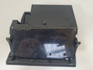 bontott VW GOLF VII Első Tároló Rekesz