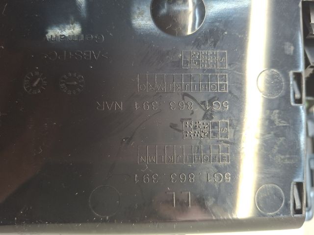 bontott VW GOLF VII Első Tároló Rekesz