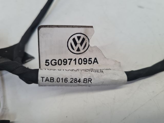 bontott VW GOLF VII Első Tolatóradar Kábelköteg