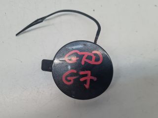 bontott VW GOLF VII Első Vonószem Burkolat