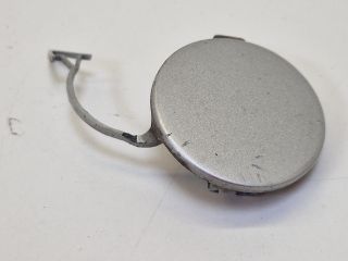 bontott VW GOLF VII Első Vonószem Burkolat