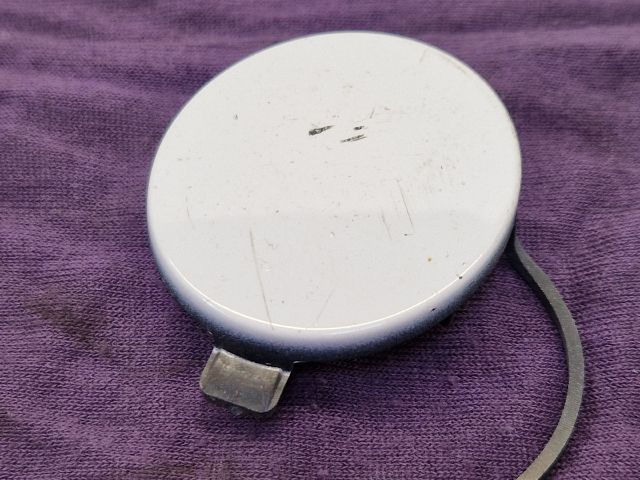 bontott VW GOLF VII Első Vonószem Burkolat