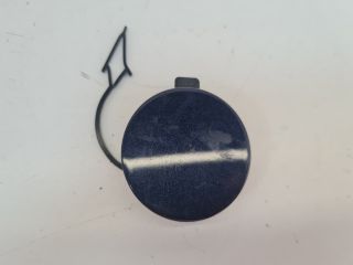 bontott VW GOLF VII Első Vonószem Burkolat