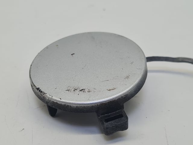 bontott VW GOLF VII Első Vonószem Burkolat