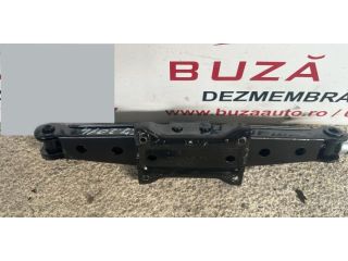 bontott VW GOLF VII Emelő