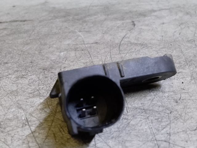 bontott VW GOLF VII Fék Pedál Kapcsoló