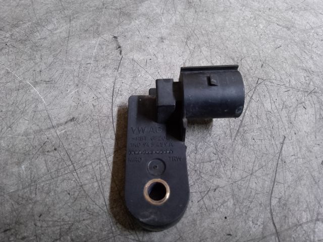 bontott VW GOLF VII Fék Pedál Kapcsoló