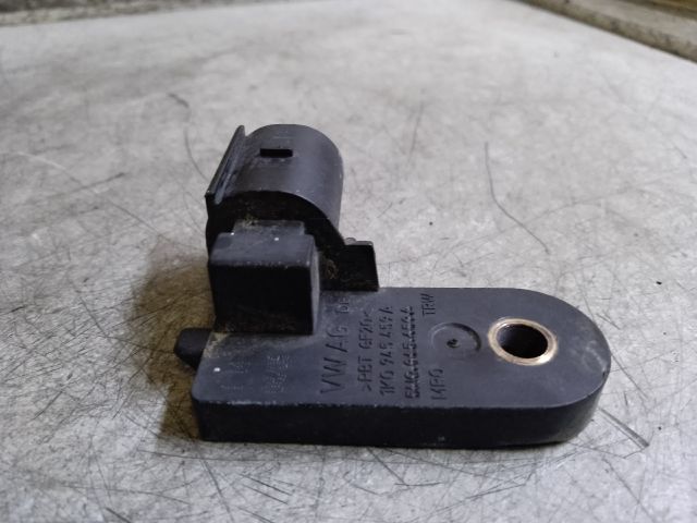 bontott VW GOLF VII Fék Pedál Kapcsoló