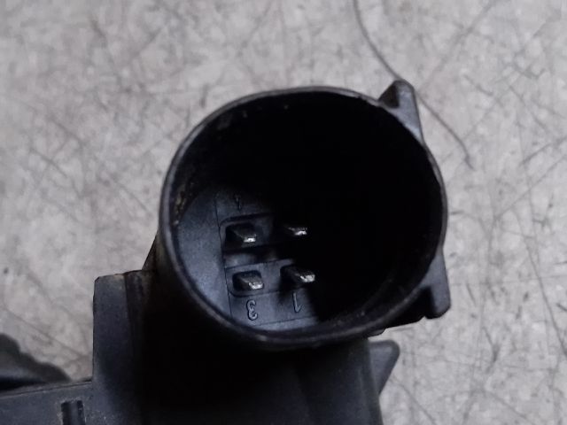 bontott VW GOLF VII Fék Pedál Kapcsoló