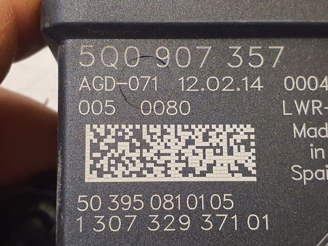 bontott VW GOLF VII Fényszóró Elektronika