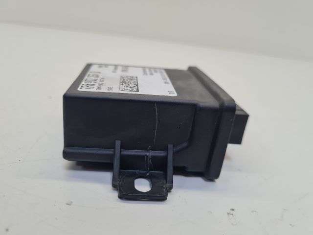 bontott VW GOLF VII Fényszóró Elektronika