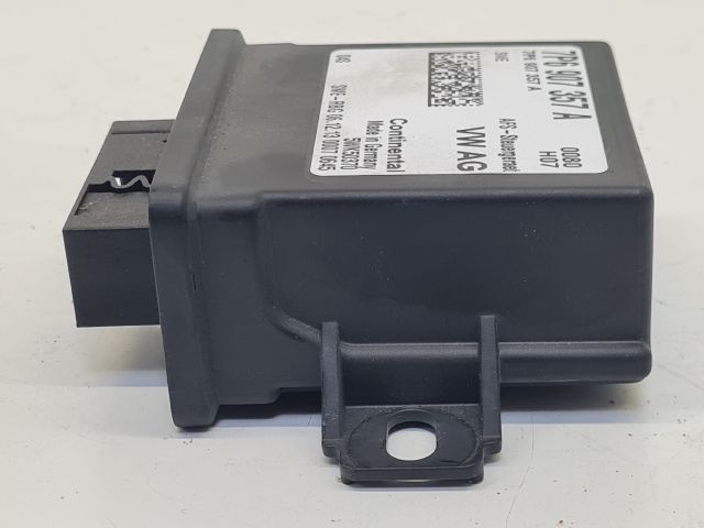 bontott VW GOLF VII Fényszóró Elektronika