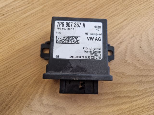 bontott VW GOLF VII Fényszóró Elektronika