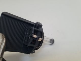 bontott VW GOLF VII Fényszóró Izzó Foglalat