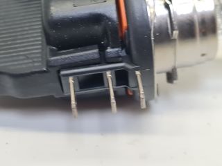 bontott VW GOLF VII Fényszóró Izzó Foglalat