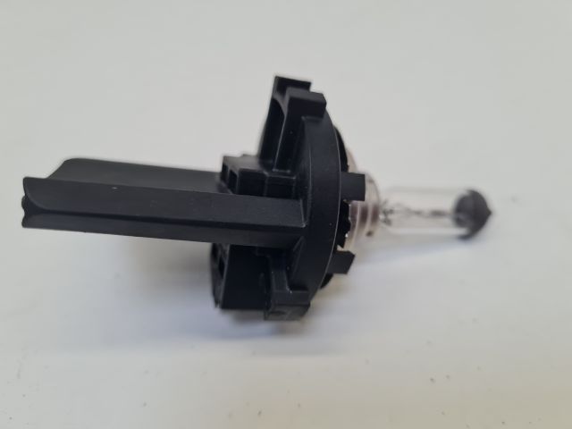 bontott VW GOLF VII Fényszóró Izzó Foglalat