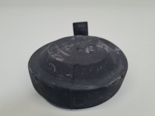 bontott VW GOLF VII Fényszóró Lámpabúra Fedél