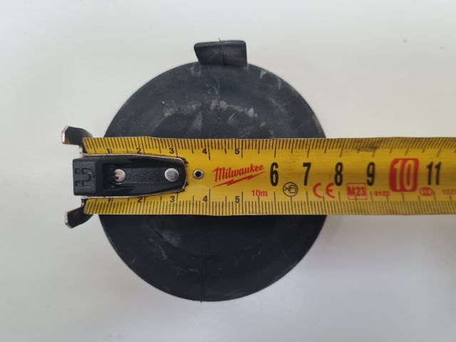 bontott VW GOLF VII Fényszóró Lámpabúra Fedél