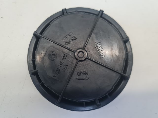 bontott VW GOLF VII Fényszóró Lámpabúra Fedél