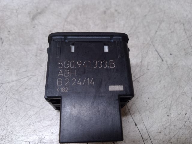 bontott VW GOLF VII Fényszórómagasság Állító Kapcsoló