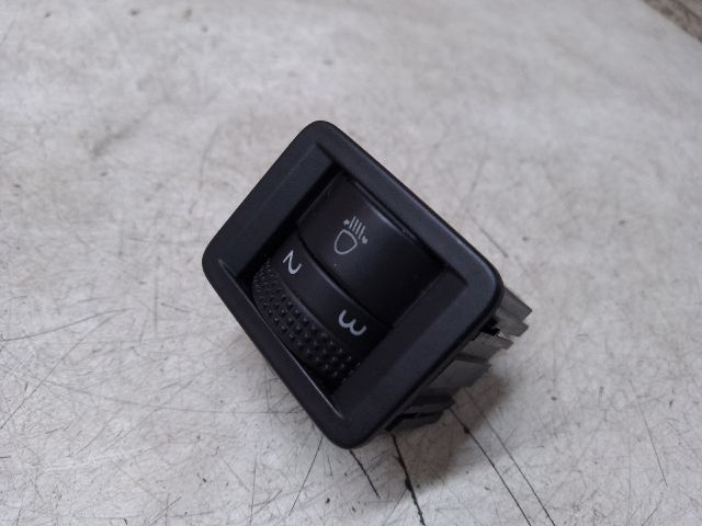 bontott VW GOLF VII Fényszórómagasság Állító Kapcsoló