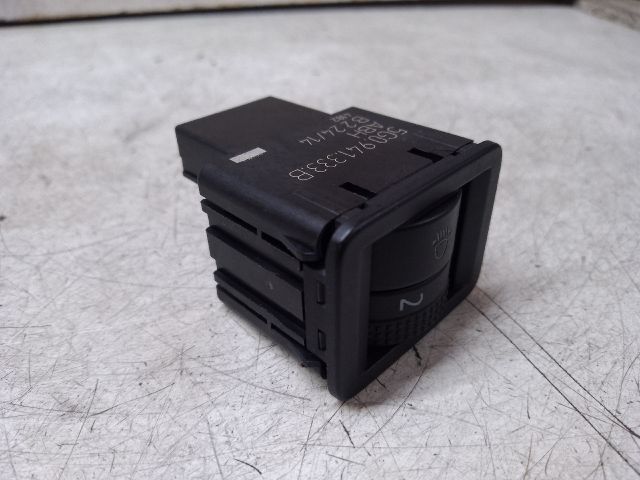 bontott VW GOLF VII Fényszórómagasság Állító Kapcsoló