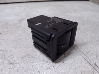 bontott VW GOLF VII Fényszórómagasság Állító Kapcsoló