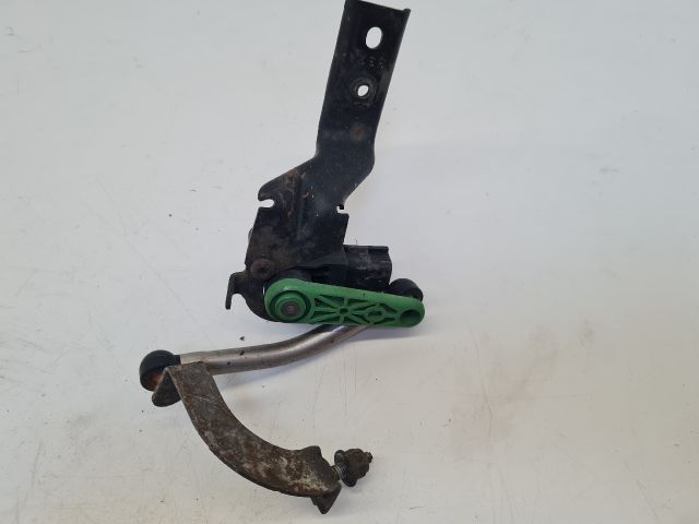 bontott VW GOLF VII Fényszórómagasság Állító Motor Bal