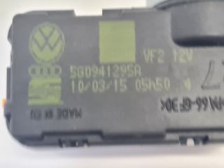 bontott VW GOLF VII Fényszórómagasság Állító Motor (Pozíciófüggetlen)