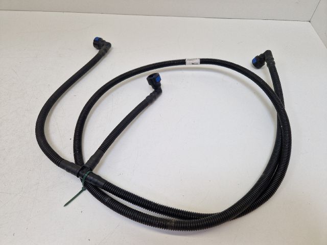 bontott VW GOLF VII Fényszórómosó Cső