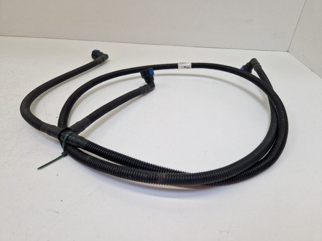 bontott VW GOLF VII Fényszórómosó Cső