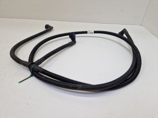 bontott VW GOLF VII Fényszórómosó Cső