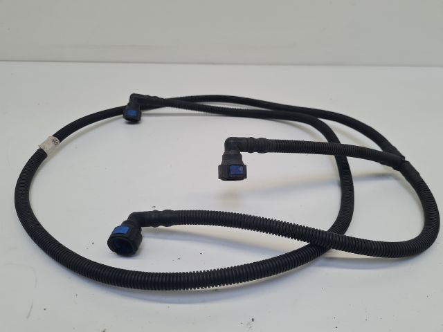 bontott VW GOLF VII Fényszórómosó Cső