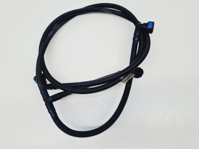 bontott VW GOLF VII Fényszórómosó Cső