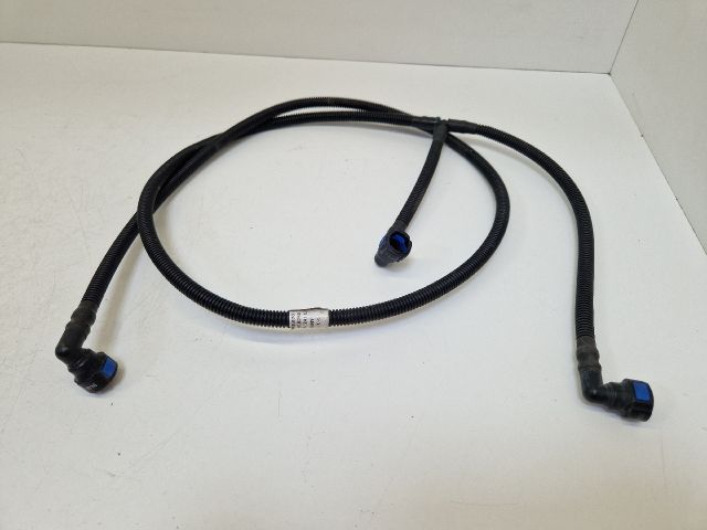 bontott VW GOLF VII Fényszórómosó Cső