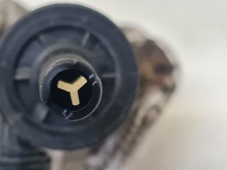 bontott VW GOLF VII Fényszórómosó Szivattyú