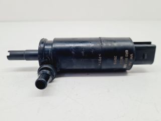 bontott VW GOLF VII Fényszórómosó Szivattyú