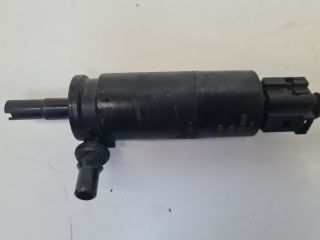 bontott VW GOLF VII Fényszórómosó Szivattyú