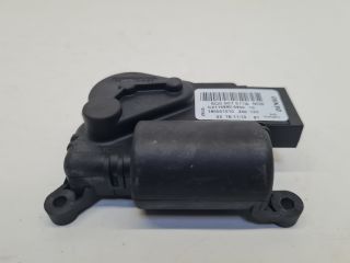 bontott VW GOLF VII Fűtés Állító Motor