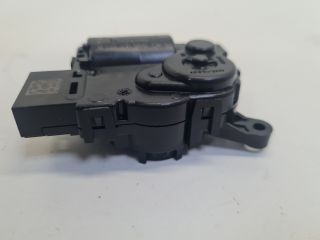 bontott VW GOLF VII Fűtés Állító Motor