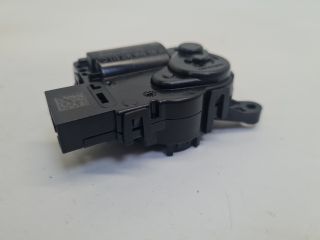 bontott VW GOLF VII Fűtés Állító Motor